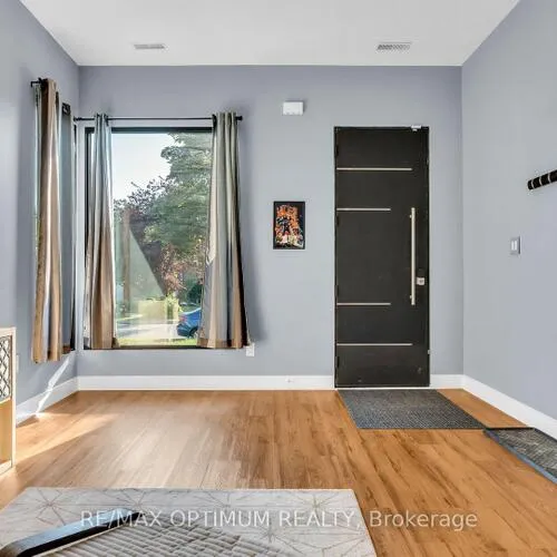 Premium freehold home for sale: 644, Roselaire, Hurontario, Mississauga