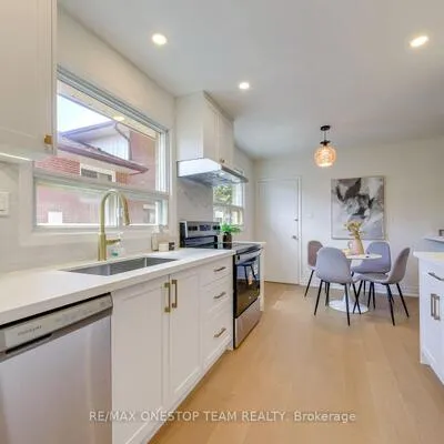 1514,&nbsp;Swanage, Clarkson, Mississauga
