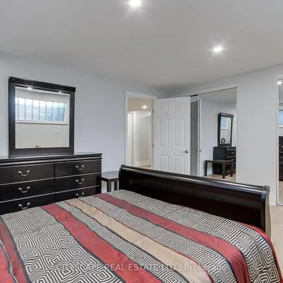 1543,&nbsp;Indian, Lorne Park, Mississauga