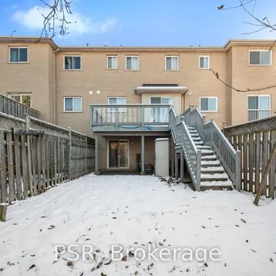 17,&nbsp;Andrika, Hurontario, Mississauga