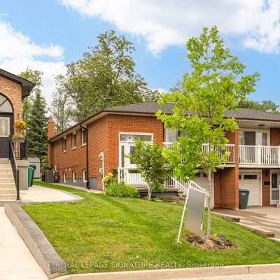 199,&nbsp;Chalfield, Rathwood, Mississauga