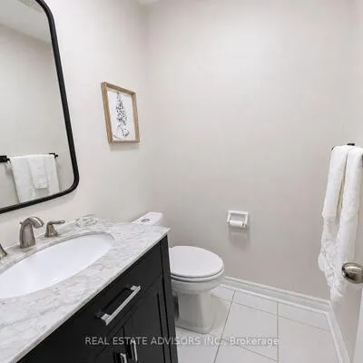 5215,&nbsp;Marblewood, East Credit, Mississauga