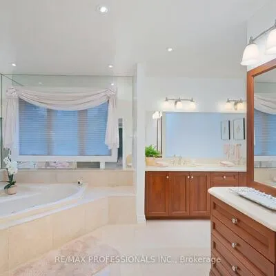 1820,&nbsp;Shady Creek, Erin Mills, Mississauga