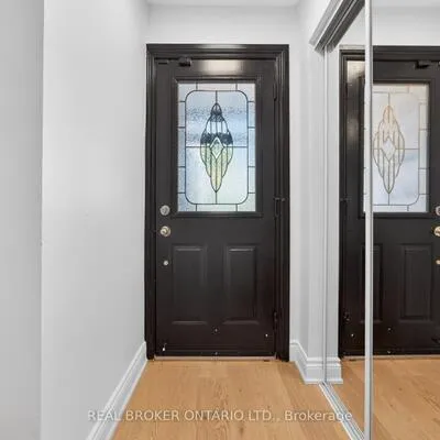 4326,&nbsp;Waterford, Hurontario, Mississauga