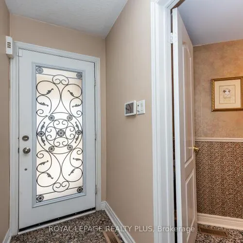 Premium freehold home for sale: 6943, Buttle Station, Meadowvale Village, Mississauga