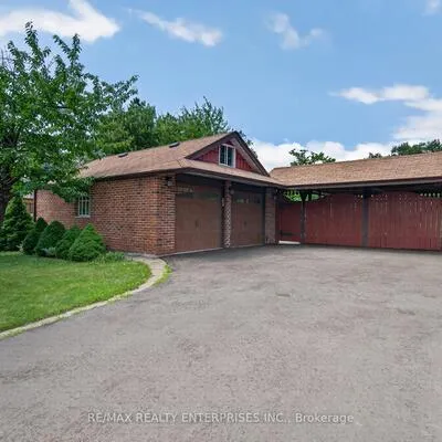 1282,&nbsp;Daimler, Clarkson, Mississauga