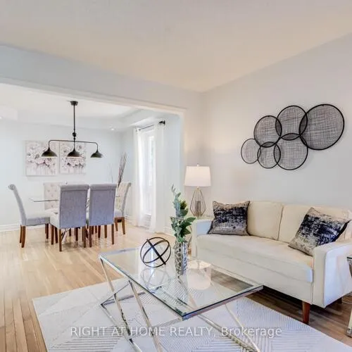 Premium freehold home for sale: 7460, Terragar, Lisgar, Mississauga