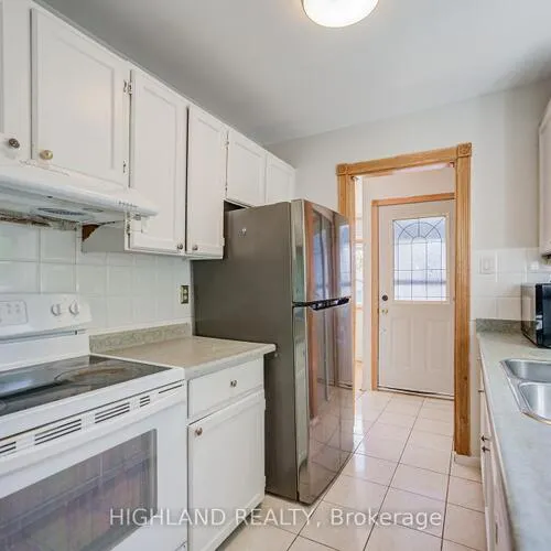Premium freehold home for sale: 2075, South Millway, Erin Mills, Mississauga
