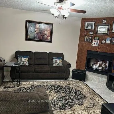 3546,&nbsp;Italia, Fairview, Mississauga