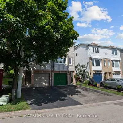 1255,&nbsp;Woodhill, Lakeview, Mississauga