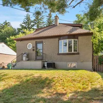 52,&nbsp;Briarwood, Port Credit, Mississauga