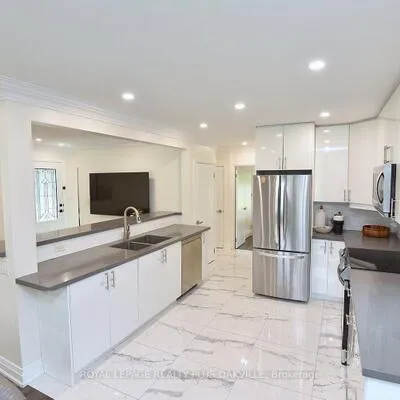 2110,&nbsp;Munden, Cooksville, Mississauga