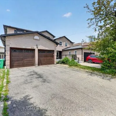 531,&nbsp;Wallenberg, Creditview, Mississauga