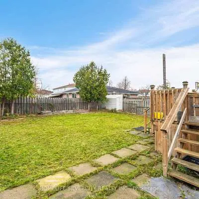 3315,&nbsp;Dwiggin, Malton, Mississauga