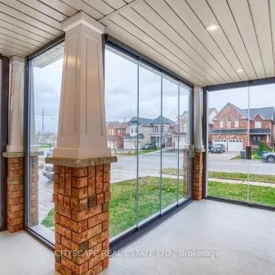 769,&nbsp;White Clover, East Credit, Mississauga