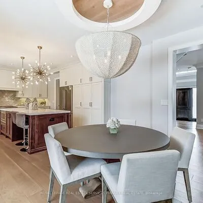 1569,&nbsp;Wembury, Lorne Park, Mississauga