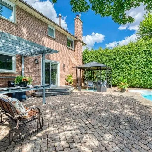 Premium freehold home for sale: 4544, The Gallops, Central Erin Mills, Mississauga