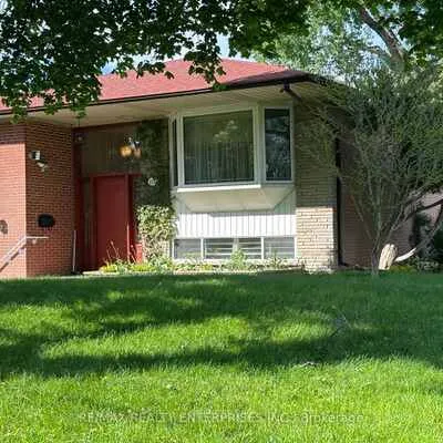 1571,&nbsp;Muir, Lakeview, Mississauga