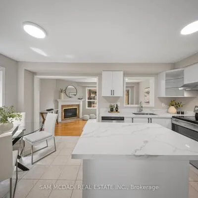 3847,&nbsp;Densbury, Lisgar, Mississauga