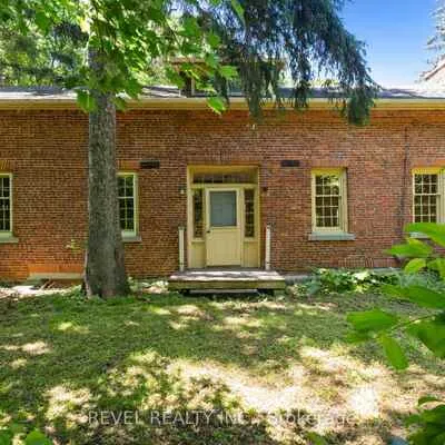 41,&nbsp;Mill, Streetsville, Mississauga