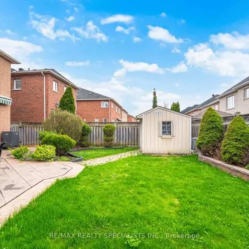 Premium freehold home for sale: 3225, Escada, Churchill Meadows, Mississauga