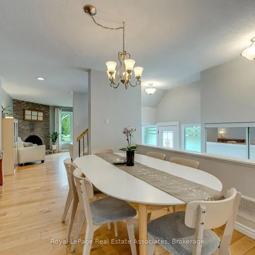 Premium freehold home for sale: 2929, Arvida, Meadowvale, Mississauga