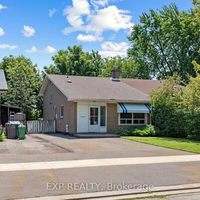 1586,&nbsp;Sandgate, Clarkson, Mississauga