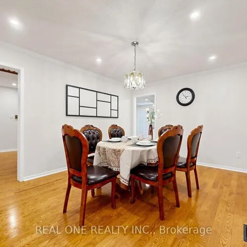 Premium freehold home for sale: 2027, Roy Ivor, Erin Mills, Mississauga