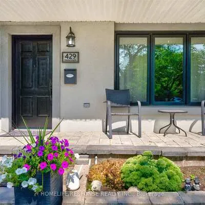 429,&nbsp;DARALEA, Mississauga Valleys, Mississauga