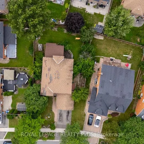 Premium freehold home for sale: 5523, Edencroft, East Credit, Mississauga