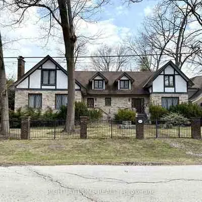 2123,&nbsp;Gordon, Cooksville, Mississauga