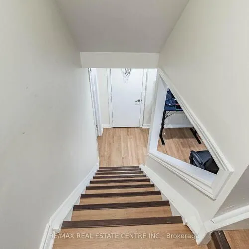 Premium freehold home for sale: 1571, Meadowfield, East Credit, Mississauga