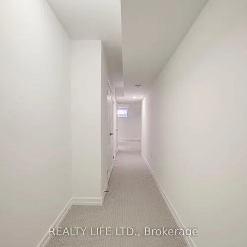 Premium freehold home for sale: 1209, Owls Head, Lakeview, Mississauga