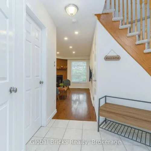 Premium freehold home for sale: 6190, Saltmarsh, Lisgar, Mississauga