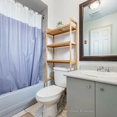 292,&nbsp;Ukraine, Fairview, Mississauga