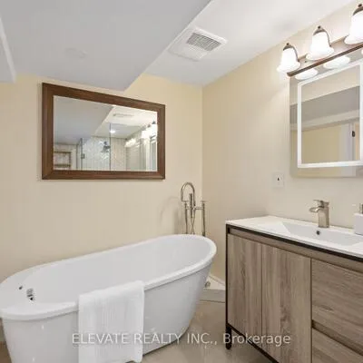 2059,&nbsp;Shawanaga, Sheridan, Mississauga