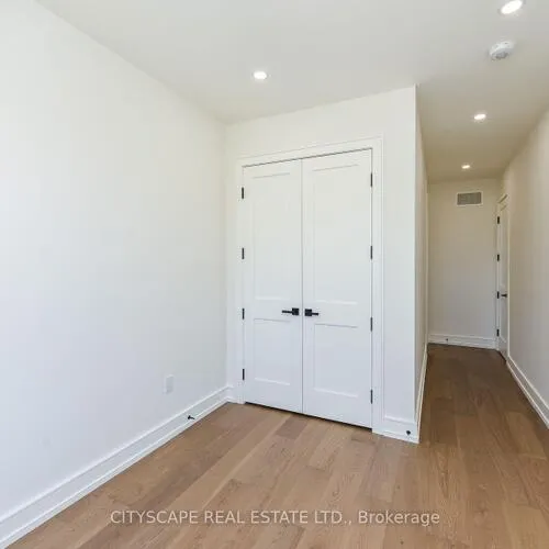 Premium freehold home for sale: 954, Fourth, Lakeview, Mississauga