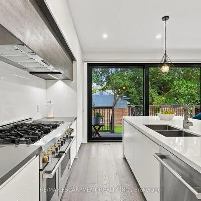 1181,&nbsp;Ogden, Lakeview, Mississauga