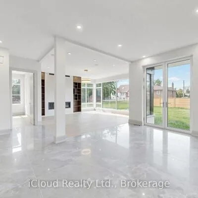 2539,&nbsp;Rugby, Cooksville, Mississauga