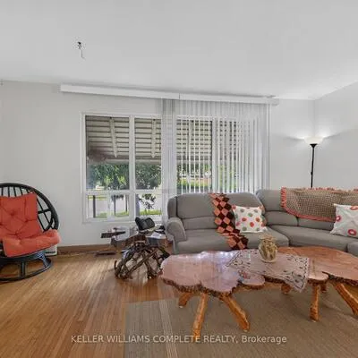 3239,&nbsp;QUEEN FREDERICA, Applewood, Mississauga
