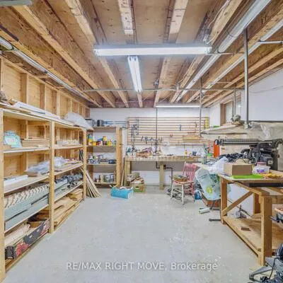 7135,&nbsp;Pond, Meadowvale Village, Mississauga