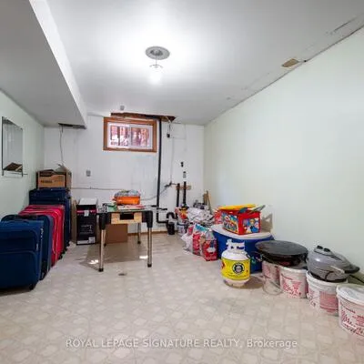 2221,&nbsp;FLORIAN, Cooksville, Mississauga