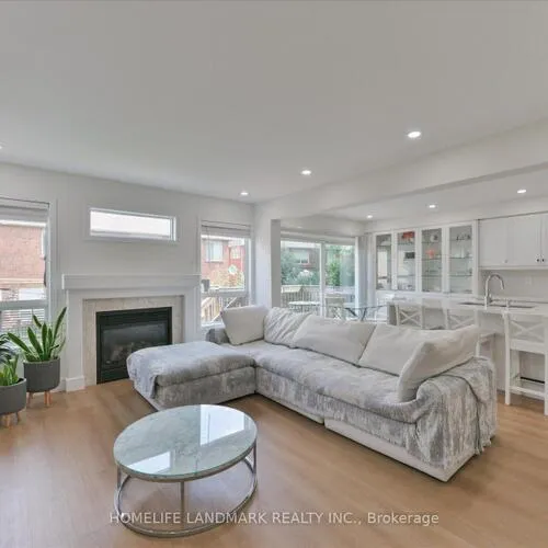 Premium freehold home for sale: 5415, Rochelle, Churchill Meadows, Mississauga