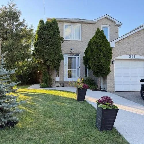 Premium freehold home for sale: 391, Assiniboine, Hurontario, Mississauga