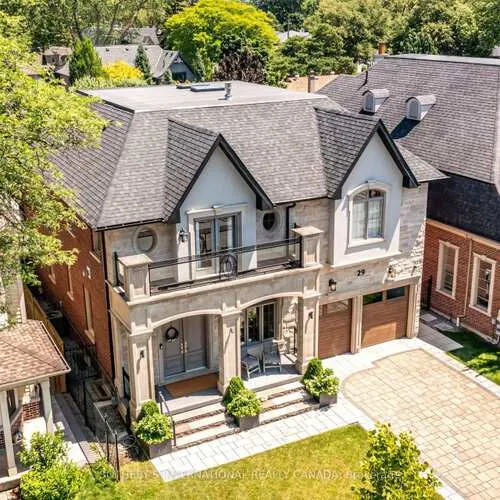 Premium freehold home for sale: 29, Oakwood, Port Credit, Mississauga