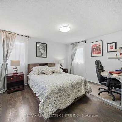 5235,&nbsp;Huntingfield, Hurontario, Mississauga