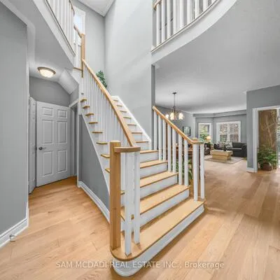 5519,&nbsp;Windy Hill, Hurontario, Mississauga