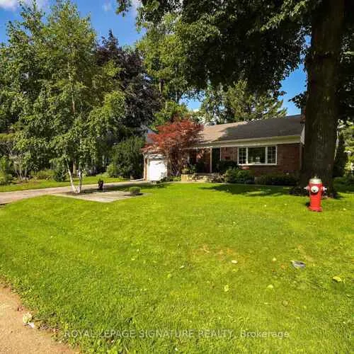 Premium freehold home for sale: 903, Johnathan, Lakeview, Mississauga