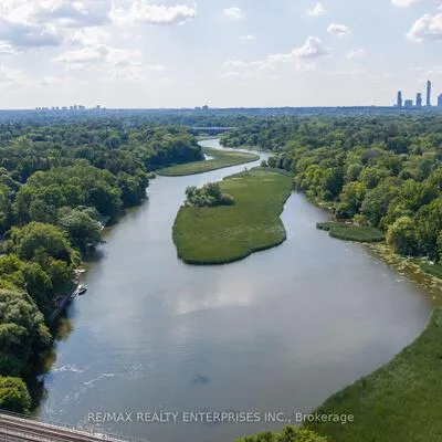 52,&nbsp;Briarwood, Port Credit, Mississauga