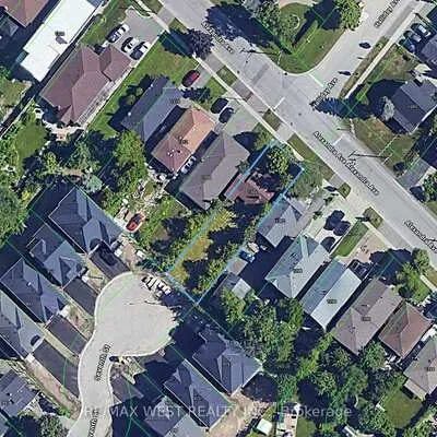 1304,&nbsp;Alexandra, Lakeview, Mississauga